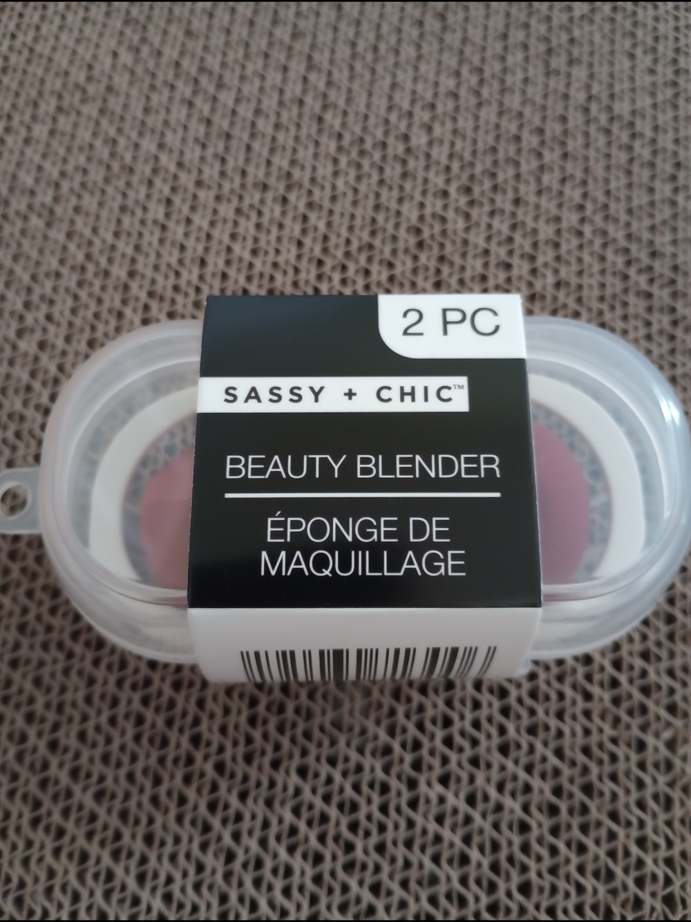 New Sassy Chic Foundation Blending Sponge 2 Pack Set